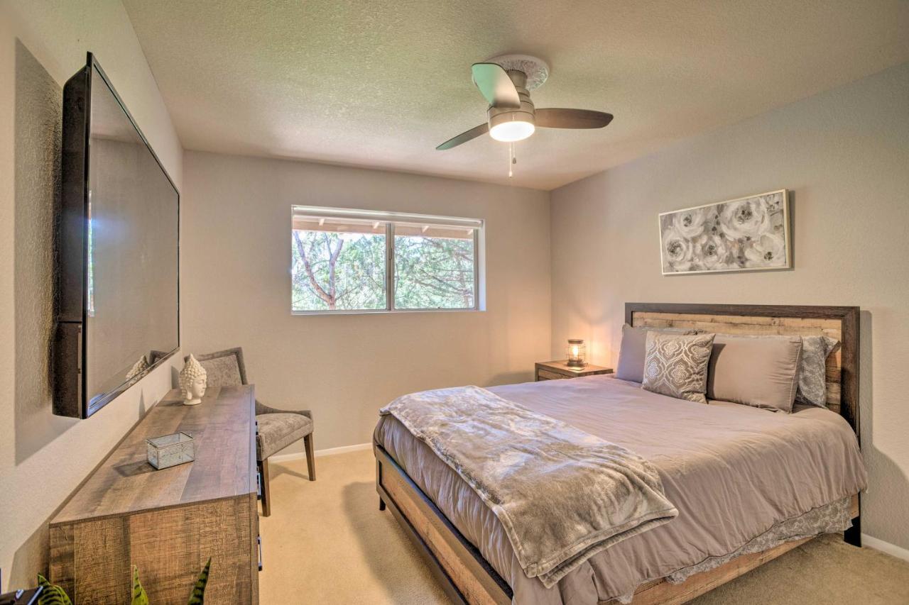 Sedona Hideaway With Swim Spa And Private Tavern! Kültér fotó
